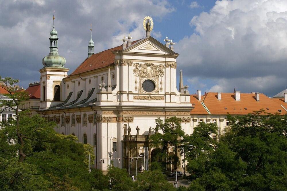 Boutique 16 4* Prag
